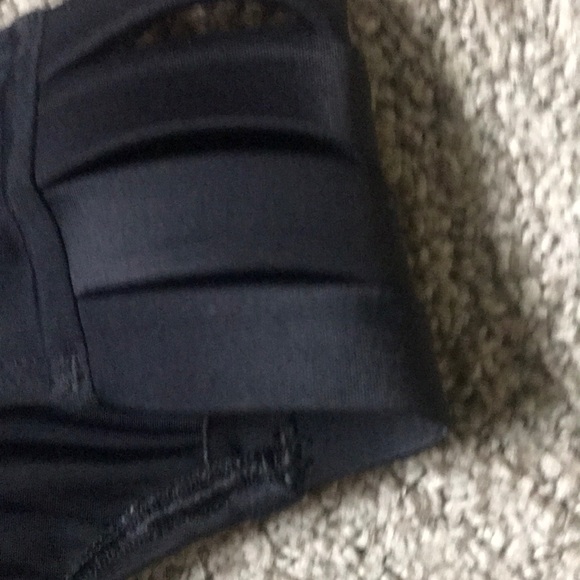 Swimsuit (top and bottom) - Picture 2 of 5